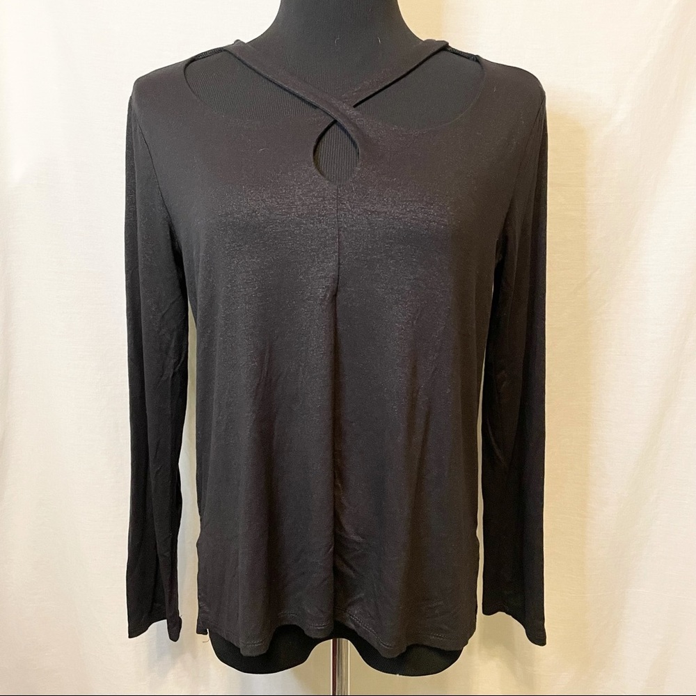 Black Swan Keyhole Strappy Long Sleeve Blouse - M